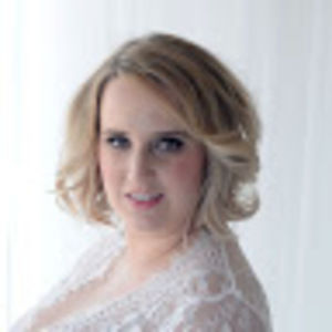 Meet your Posher, Caitlin